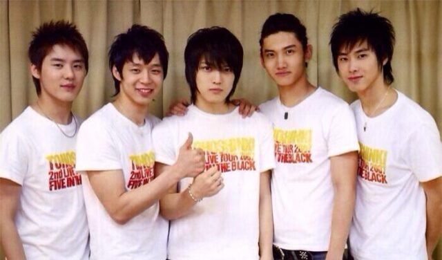 東方神起のメンバーの5人時代の人気順ランキング!