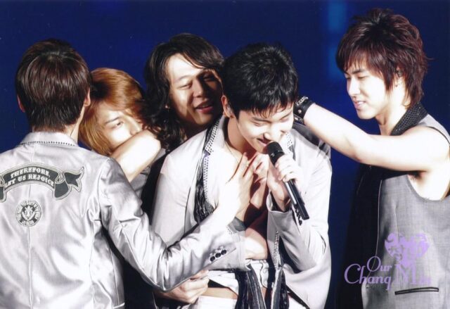 東方神起のメンバーの5人時代の人気順ランキング!