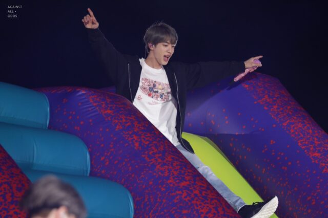 bts(防弾少年団)のジンの好きなもの・色・食べ物・お菓子は？