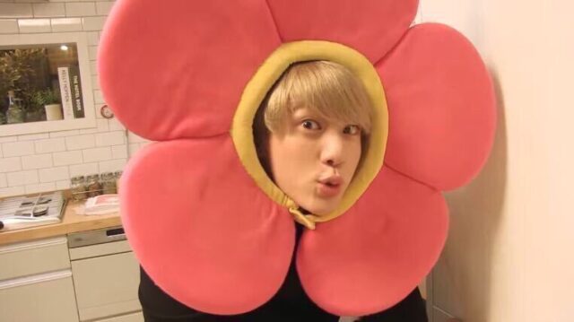 bts(防弾少年団)のジンの好きなもの・色・食べ物・お菓子は？