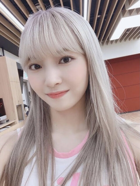 NiziU(ニジュー)のマユカの髪色や髪型の歴史！