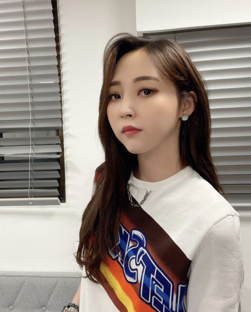 MAMAMOO(ママムー)の2021現在の人気順とメンバーカラー・年齢を紹介!