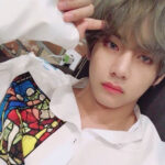 BTS v(テテ/キムテヒョン)のすっぴんは別人?三白眼やメイクについても。