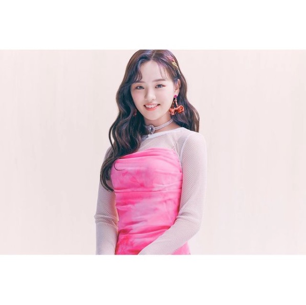 NiziU(ニジュー)のメンバーカラー・キャッチコピーについて詳しく！