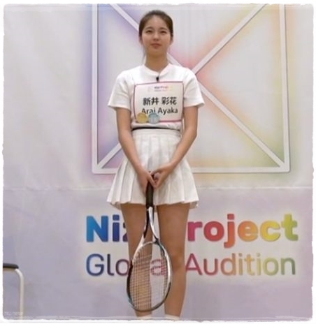 niziu（ニジュー）アヤカの学生時代の部活は？気になる幼少期時代！