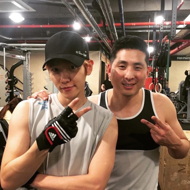 EXO ベクヒョン(ベッキョン)の身長体重年齢は？筋肉の画像が凄い！