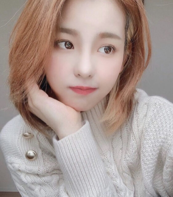 niziu(ニジュー)マコの自己紹介!気になる私服に注目!