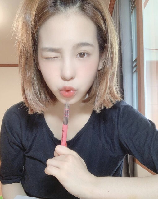 niziu（ニジュー）マコの自己紹介！気になる私服に注目！