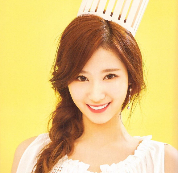 TWICE(トゥワイス)のサナは性格いい？人柄は優しい？冷たい？