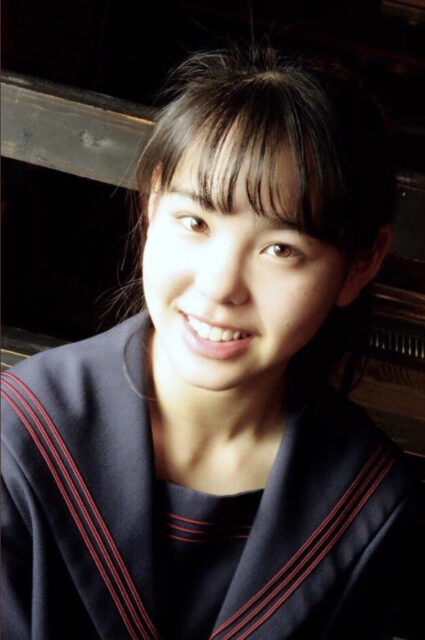 Niziu(ニジュー)のマコ(山口真子)の高校・中学校はどこ?学歴をチェック!