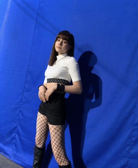 Niziu(ニジュー)のニナ(ヒルマンニナ)のかわいい画像集！スタイルが良くて足が長い！