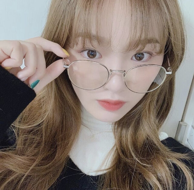 NiziU(ニジュー)リオの可愛い髪型集！一番似合うのはお団子って本当？