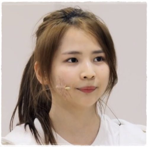 Niziu(ニジュー)のマヤ(勝村摩耶)の可愛い画像集！スタイルは良い？悪い？