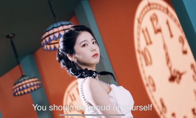 Niziu(ニジュー)のアヤカ(新井彩花)は垢抜けて可愛くなった?デビュー前と比較!