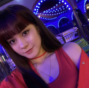 Niziu(ニジュー)のニナ(ヒルマンニナ)の仲良しメンバーは？仲間はずれで浮いてる説が？