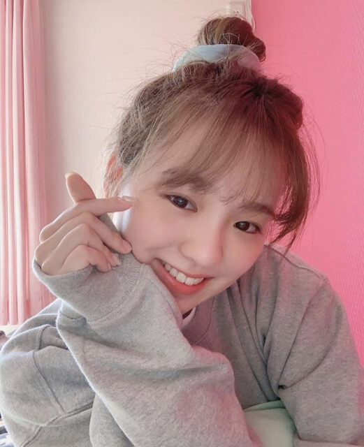 NiziU(ニジュー)リオの可愛い髪型集！一番似合うのはお団子って本当？