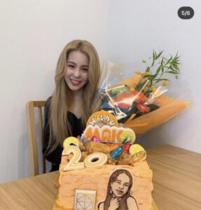 niziu(ニジュー)リーダーのマコの公式インスタの魅力とは？