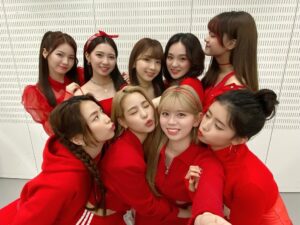 NiziU(ニジュー)リオの可愛い私服10選！公式インスタが熱い！