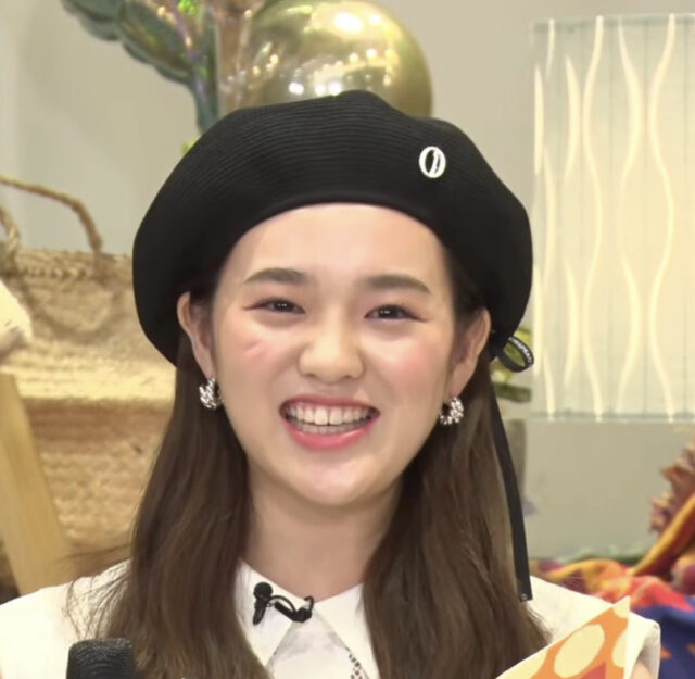 NiziU(ニジュー)リオの可愛い髪型集！一番似合うのはお団子って本当？