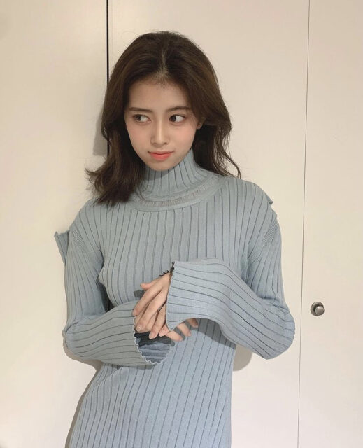 Niziu(ニジュー)のリマ(横井里茉)のかわいい画像集！スタイルが良くて足が長い！