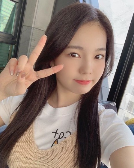 NiziU(ニジュー)メンバーの私服おしゃれ画像集!