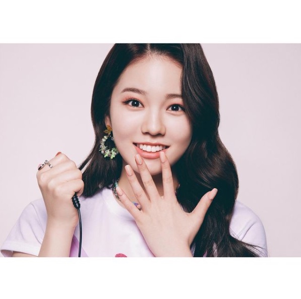 NiziU(ニジュー)とTWICEの担当・ポジション比較！