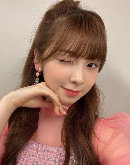 NiziU(ニジュー)のミイヒに兄弟はいる?妹の画像がかわいい!