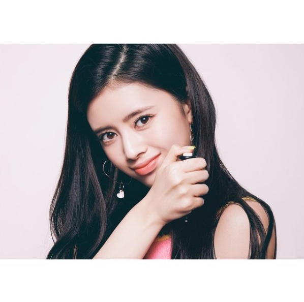 NiziU(ニジュー)とTWICEの担当・ポジション比較！