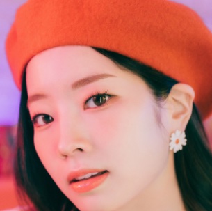 NiziU(ニジュー)とTWICEの担当・ポジション比較!