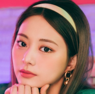 NiziU(ニジュー)とTWICEの担当・ポジション比較!