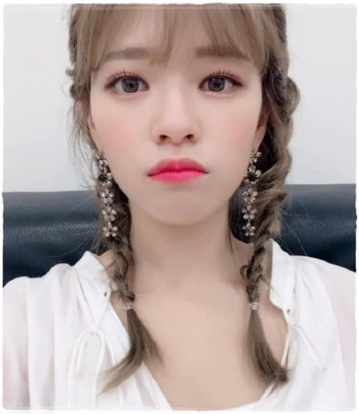 TWICE(トゥワイス)のジョンヨンの可愛い画像集!スタイルが良くて足が長い!