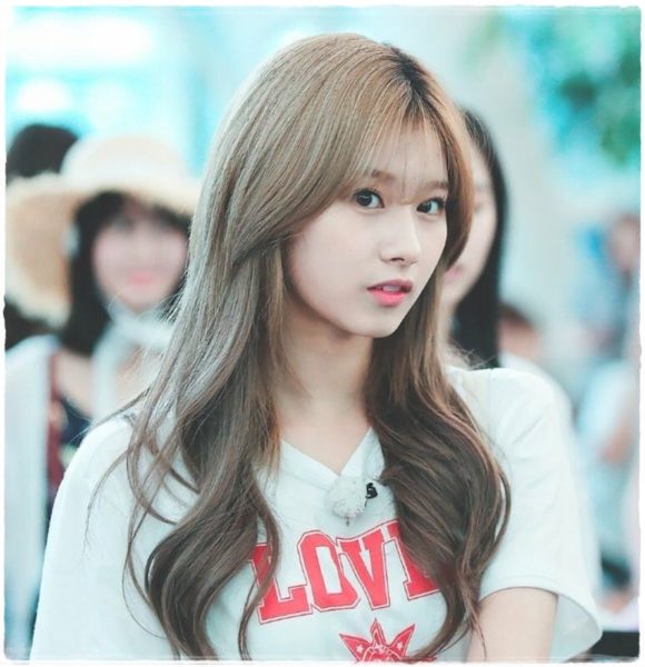 TWICE(トゥワイス)のサナは垢抜けて可愛くなった？デビュー前と当時の年齢は？