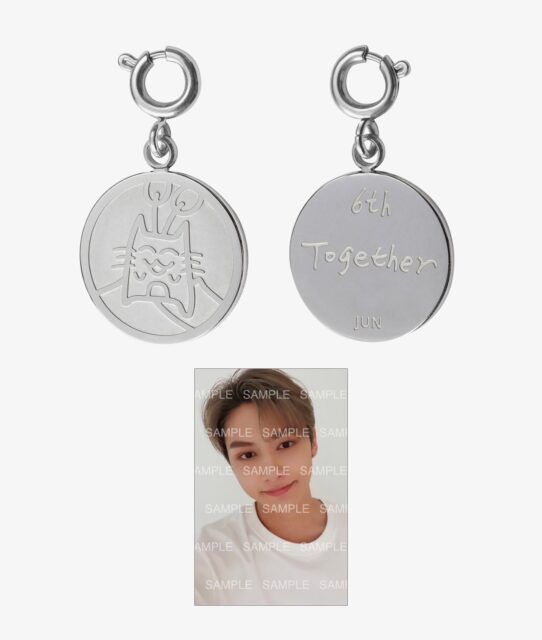 SEVENTEEN(セブンティーン)のグッズ紹介！事前予約もできる？買い方も解説