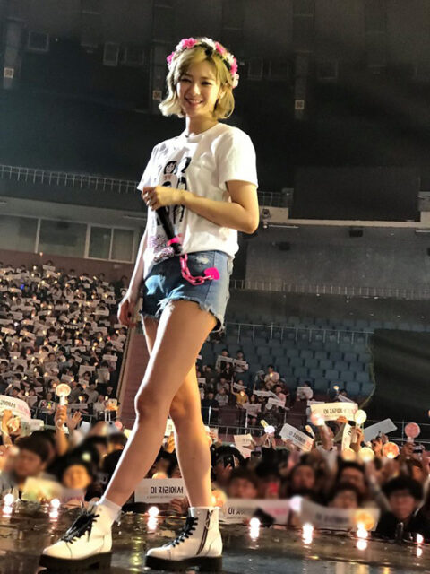 TWICE(トゥワイス)のジョンヨンの可愛い画像集！スタイルが良くて足が長い！