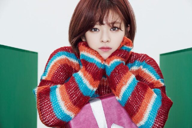 TWICE(トゥワイス)のジョンヨンの可愛い画像集!スタイルが良くて足が長い!