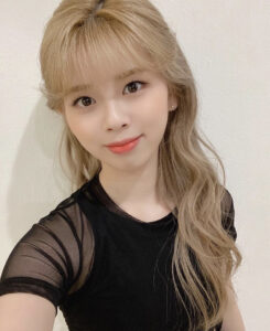 NiziU(ニジュー)リクの青髪は微妙だった？現在までの髪型の変化を追ってみた！