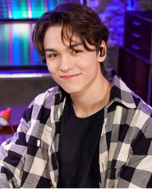 SEVENTEEN(セブンティーン)って何人組？韓国でのデビュー日はいつだった？