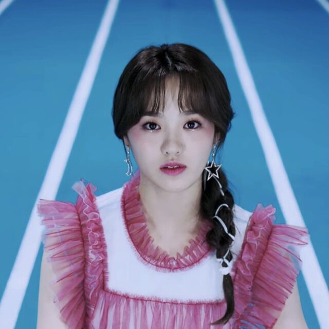 Niziu(ニジュー)のリオ(花橋梨緒)の可愛い画像集！スタイルは良い？悪い？