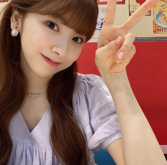 Niziu(ニジュー)のマコ(山口真子)の仲良しメンバーは？仲間はずれで浮いてる説が？