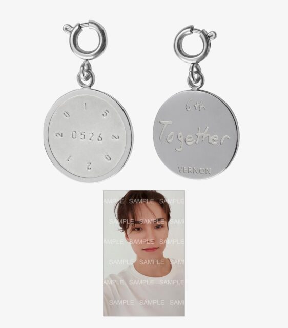 SEVENTEEN(セブンティーン)のグッズ紹介！事前予約もできる？買い方も解説