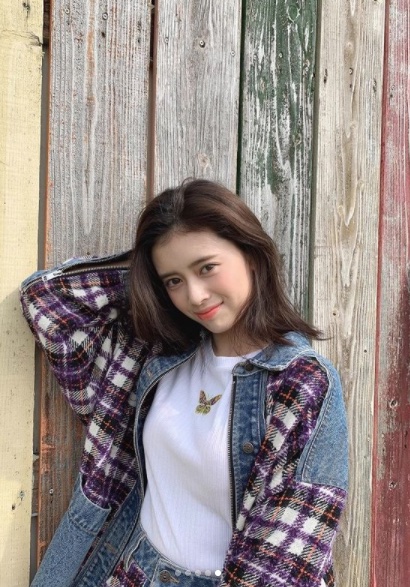 Niziu(ニジュー)のマコ(山口真子)の仲良しメンバーは？仲間はずれで浮いてる説が？