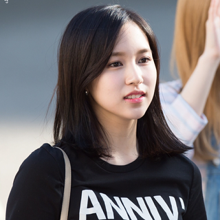 TWICE(トゥワイス)のミナは垢抜けて可愛くなった？デビュー前と当時の年齢は？