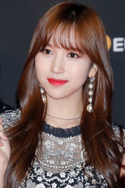 TWICE(トゥワイス)のミナは垢抜けて可愛くなった？デビュー前と当時の年齢は？