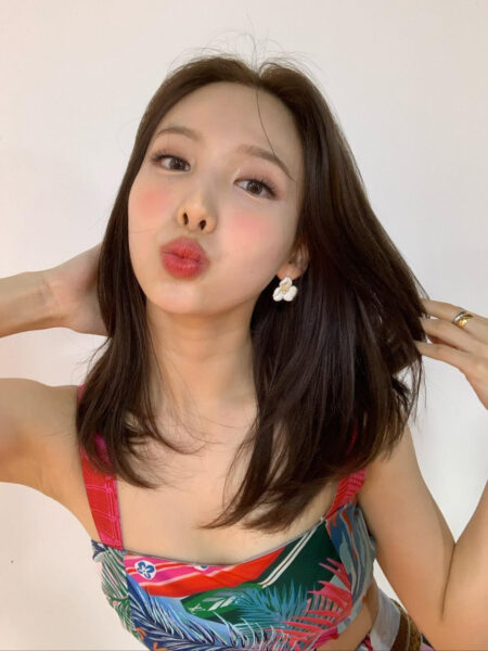 TWICE(トゥワイス)のナヨンは垢抜けて可愛くなった?デビュー前と比較! TWICE(トゥワイス)のナヨンは垢抜けて可愛くなった?デビュー前と比較!