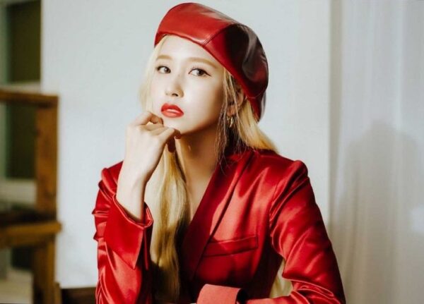 TWICE(トゥワイス)のミナの性格や人柄は?優しい?冷たい?