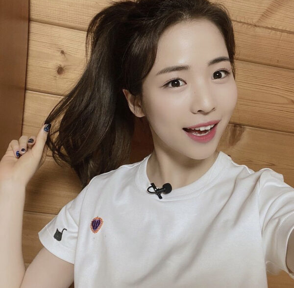 Niziu(ニジュー)のマヤ(勝村摩耶)の高校・中学校はどこ？学歴をチェック！