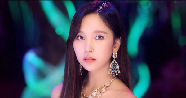 TWICE(トゥワイス)のミナの性格や人柄は?優しい?冷たい?