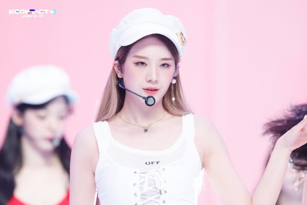 fromis_9(プロミスナイン)メンバーの名前や身長、性格や誕生日などプロフィール紹介!