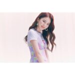 Niziu(ニジュー)のアヤカ(新井彩花)の両親の画像・職業と年収・年齢は?