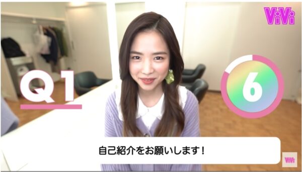 NiziU(ニジュー)マヤのファッションショー！帽子やピアスの小物使いがポイント！